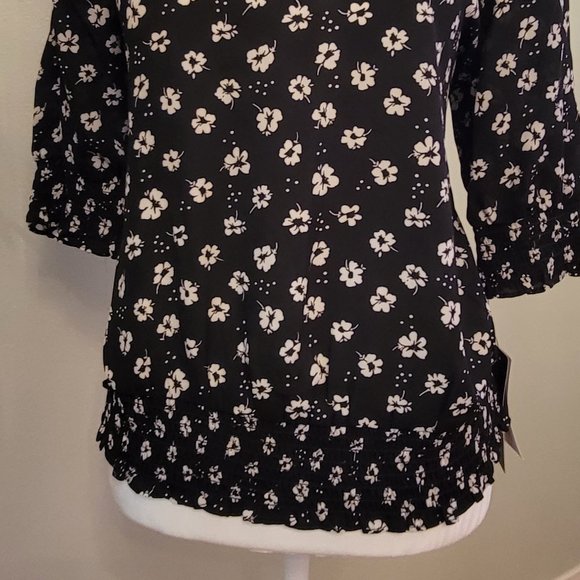 BCX blouse size L 3/4 sleeve black and white color - Picture 8 of 8